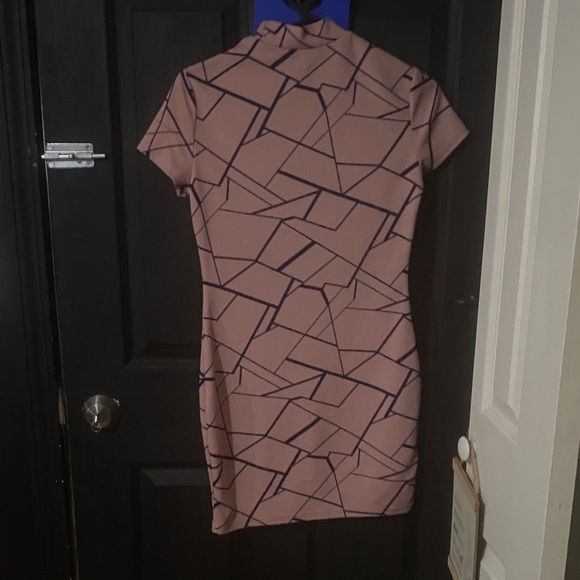 SHEIN Pink and Black Geometric Mini Dress - Picture 1 of 2